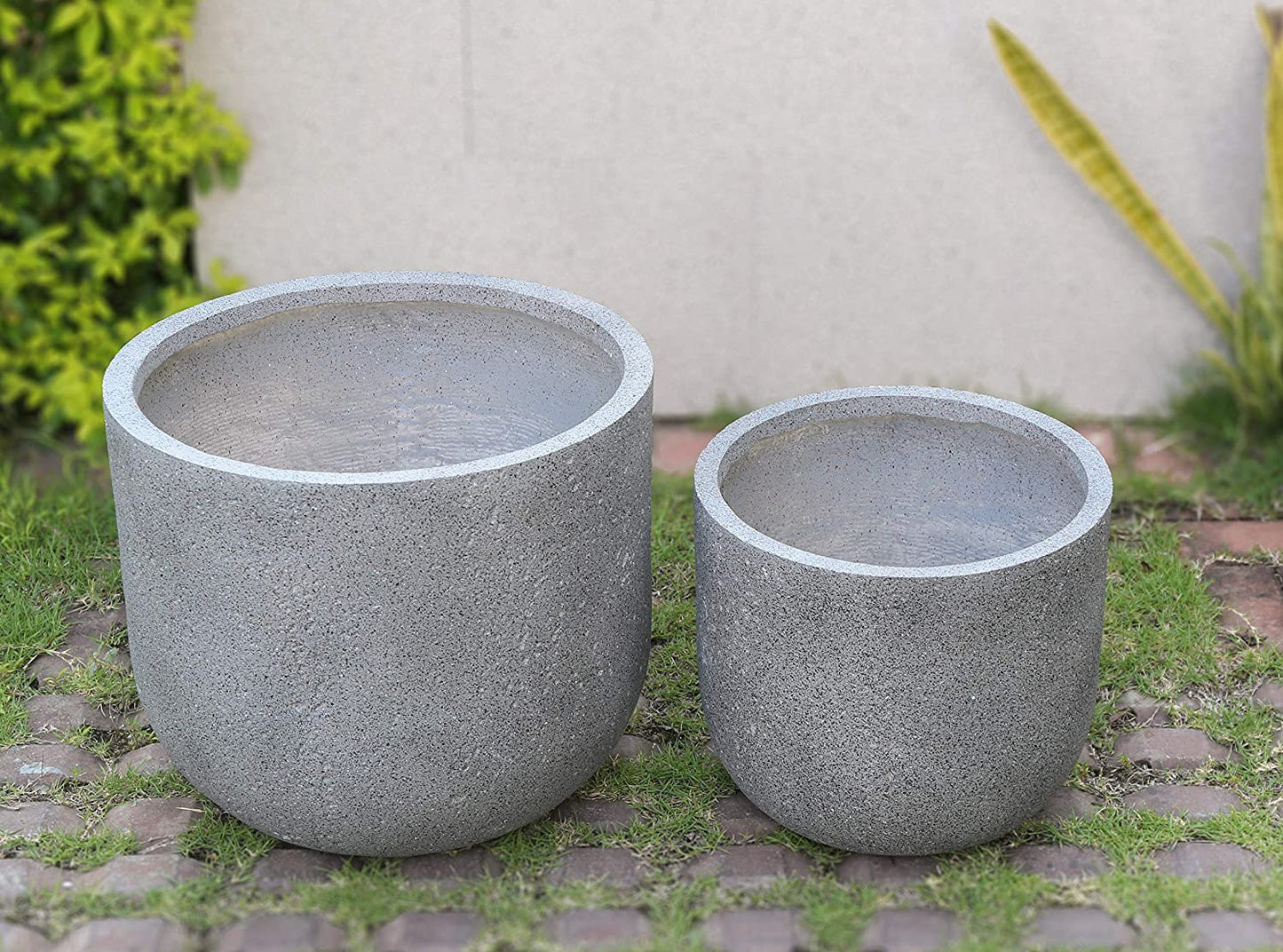 Grey Travertine Round Concrete Planter Pots | Unique Design | Handicraft | UV-Resistant and Eco-Friendly | Drainage Hole with Plug