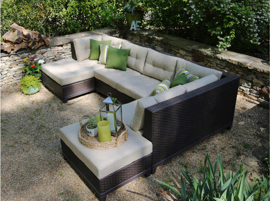 Hillborough 4pc Sectional Set With fire table included