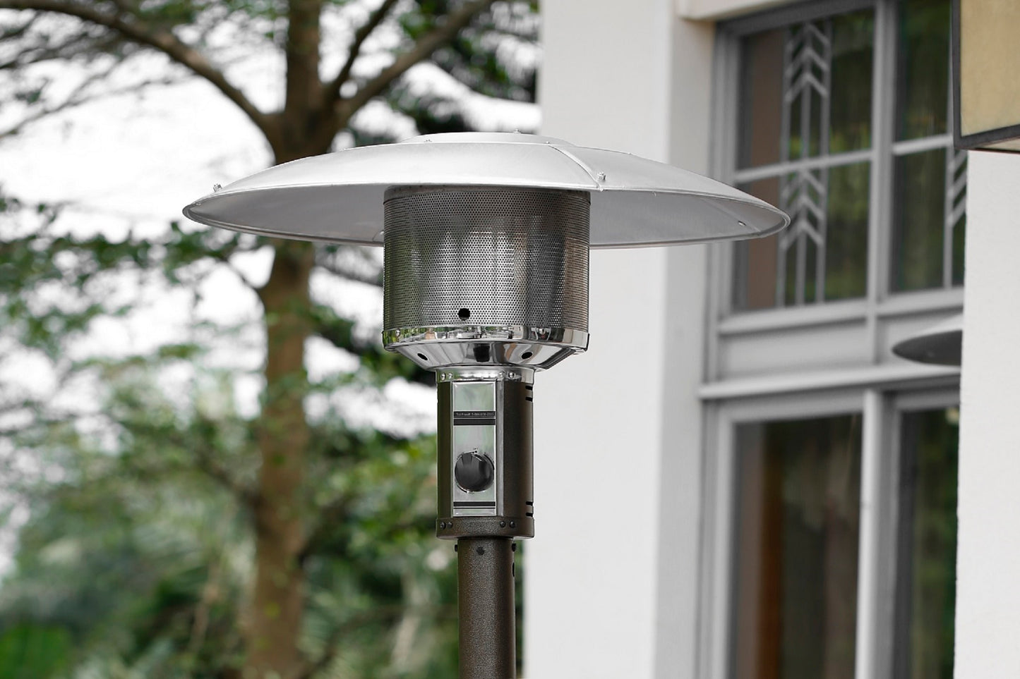 48,000 BTU's Patio Heater, Outdoors Gas Patio Heaters Floor Standing Patio Heater Commercial Outdoor Heater